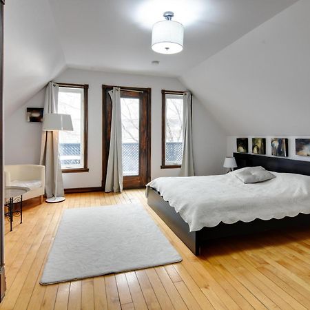 Le Petit Manoir Spa Et Vue Sur Riviere St Maurice Grandes Piles Bagian luar foto